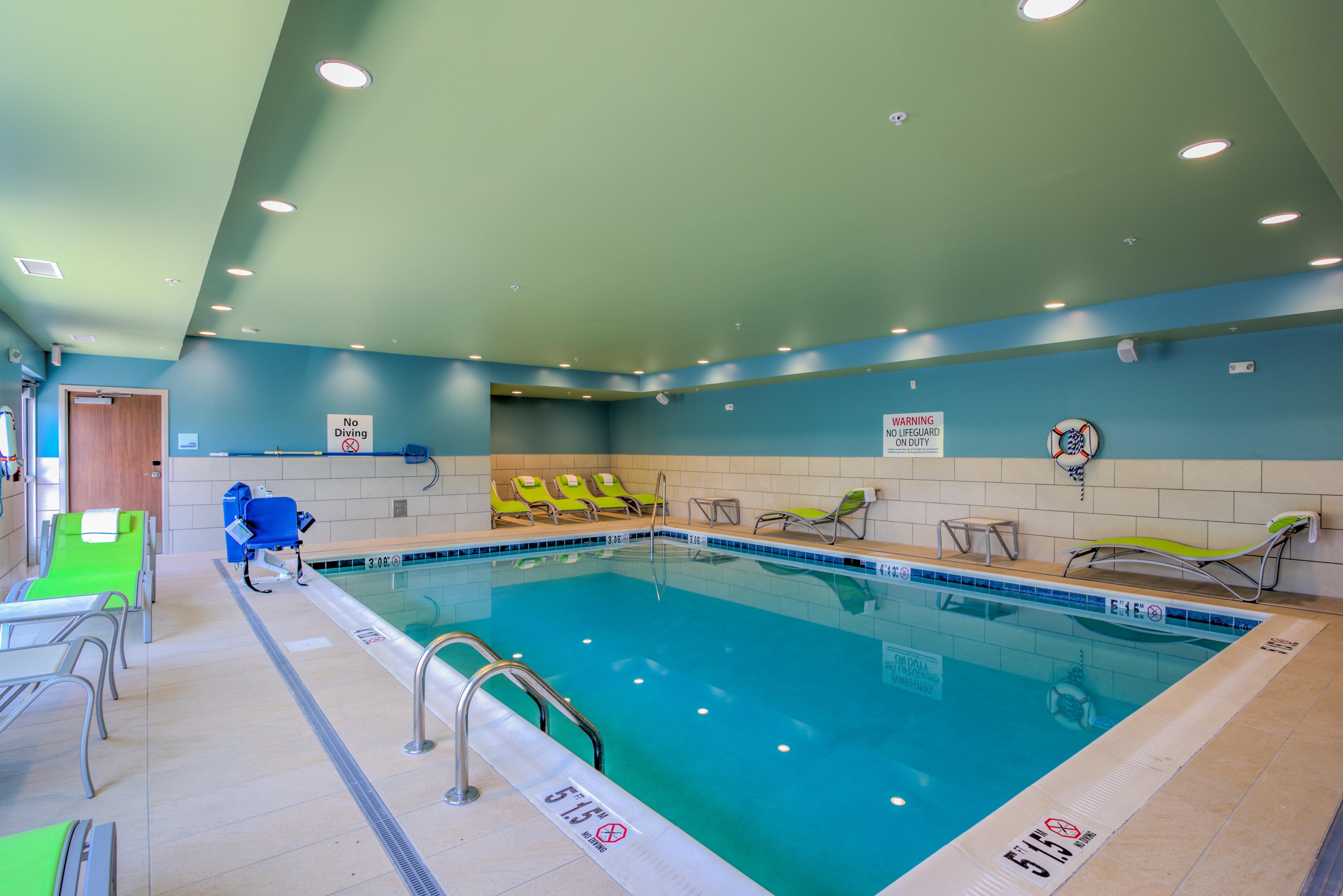 Holiday Inn Express & Suites Reedsville - State Coll Area, An Ihg Hotel Zewnętrze zdjęcie
